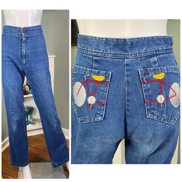 City Girl Denim - Vintage 70s City Girl Straight Leg Embroidered Bicycle Bike Jeans High Waist 26"